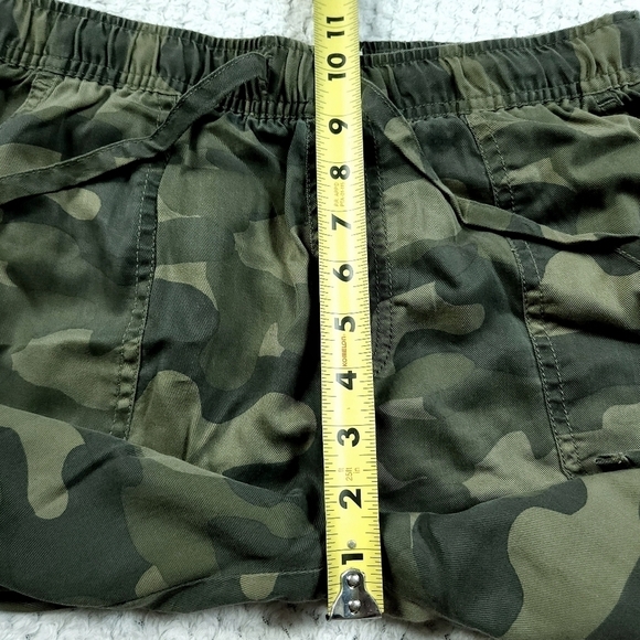 C&C California Camo Cargo Jogging Pants sz S - Picture 5 of 6